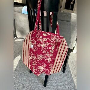 3 piece lightweight travel set includes a backpack, tote and duffle